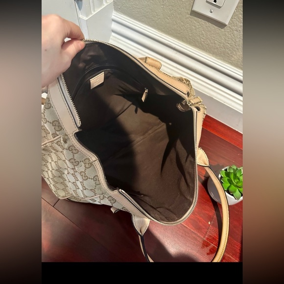 Vintage Tote NEW YEAR, NEW PRICE SALE!!!! - Picture 8 of 11